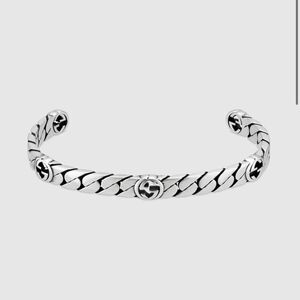 GUCCI INTERLOCKING BRACELET